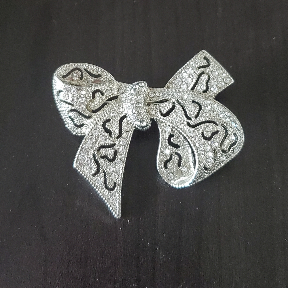 Brooch